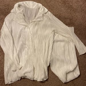 white frilly pajama lounge set